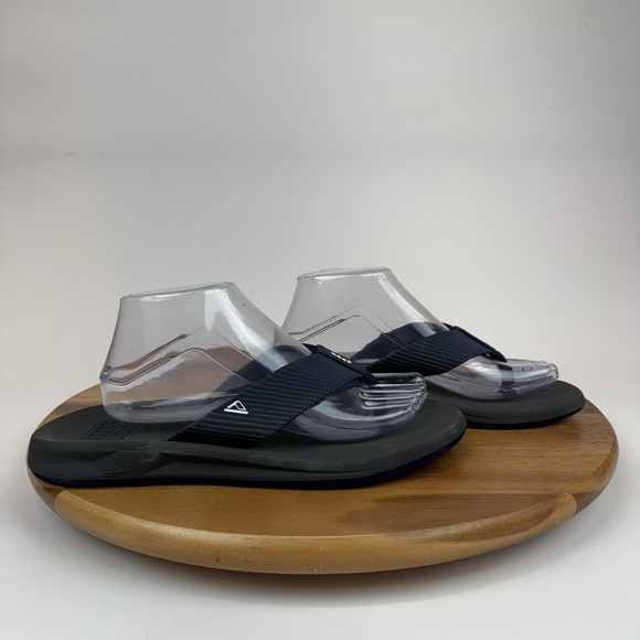 Mens Reef Phantom II Gray Casual Slip On Sandals Thong Flip Flops Size 9 D EUC - Picture 1 of 9